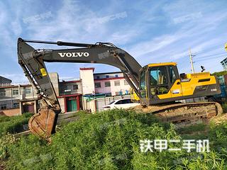 郑州沃尔沃EC300DL挖掘机实拍图片