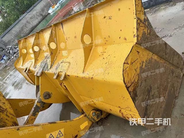 工作装置整体（整机外观及大件）