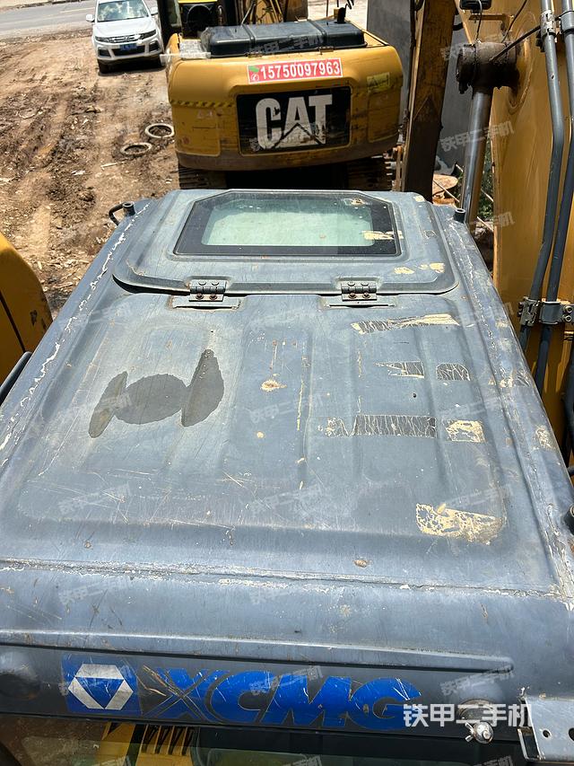 驾驶室顶部（整机外观）