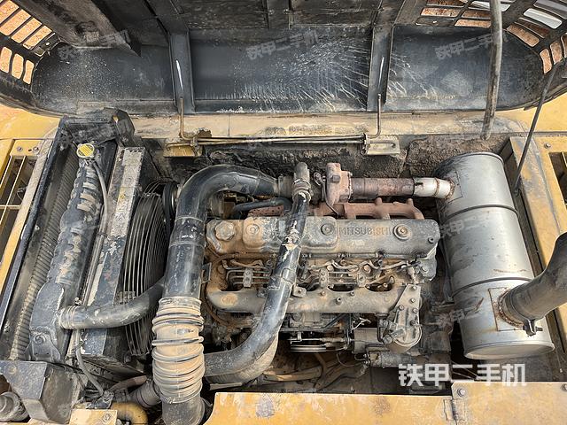 发动机整体俯视（整机外观）