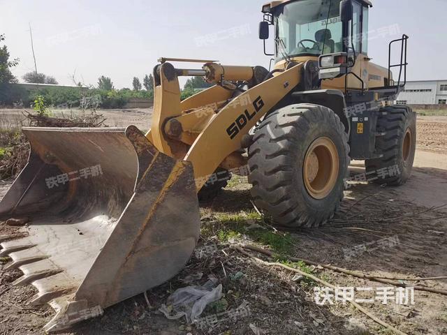 驾驶室操作台（整机外观及大件）