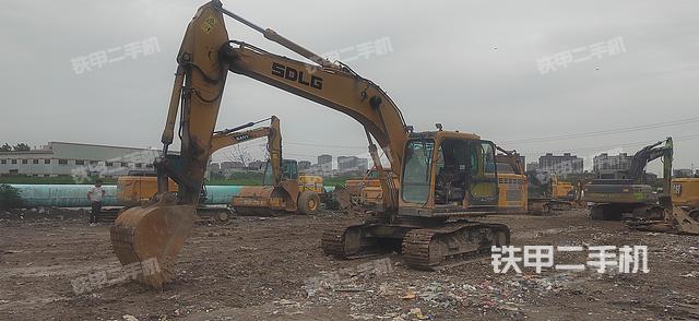 山东临工E6210FS挖掘机