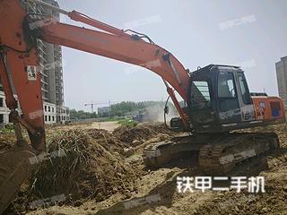 郑州日立ZX200-3G挖掘机实拍图片
