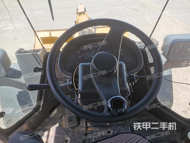 驾驶室操作台（整机外观及大件）