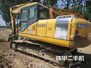 东城小松PC200-7挖掘机实拍图片