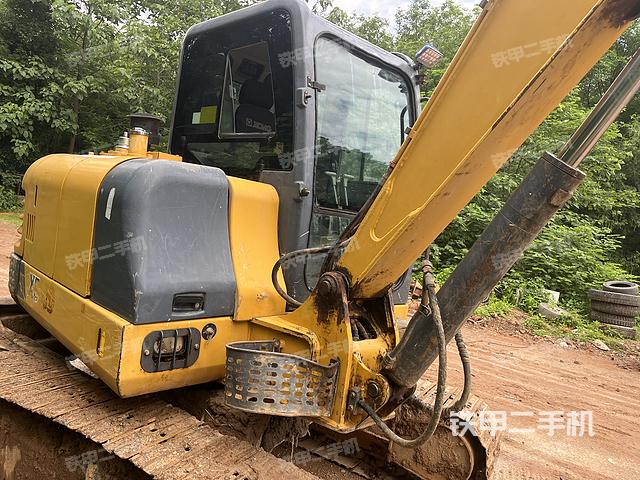 驾驶室顶部（整机外观）