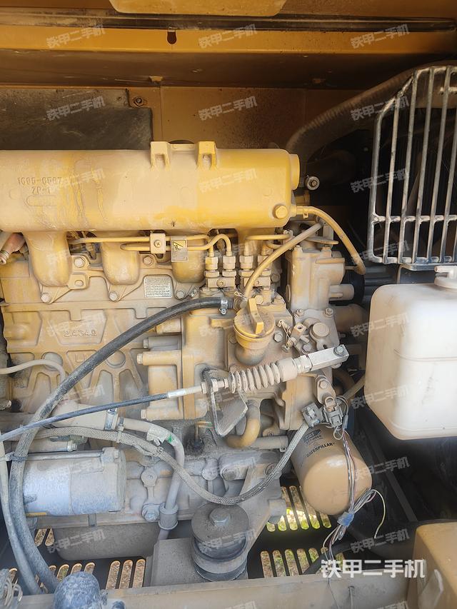 发动机整体俯视（整机外观）