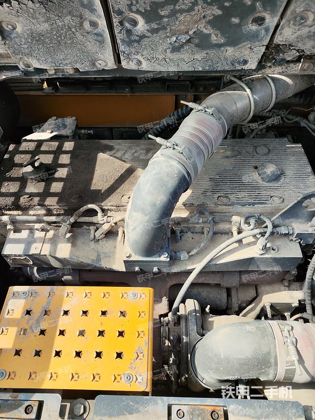 发动机整体俯视（整机外观）