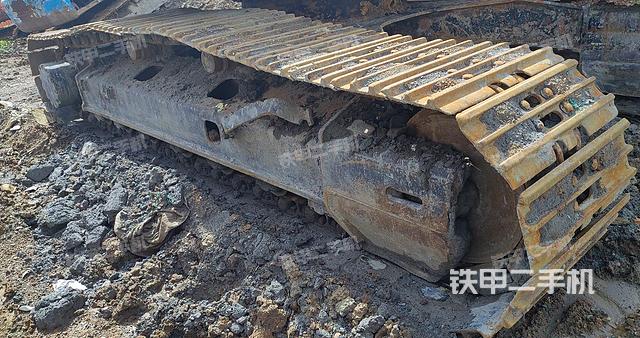 单侧履带整体（整机外观）