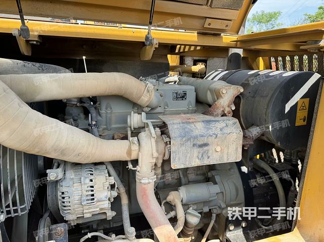 发动机整体俯视（整机外观）