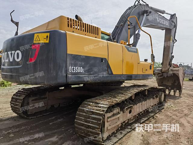 整机右后45°（整机外观）