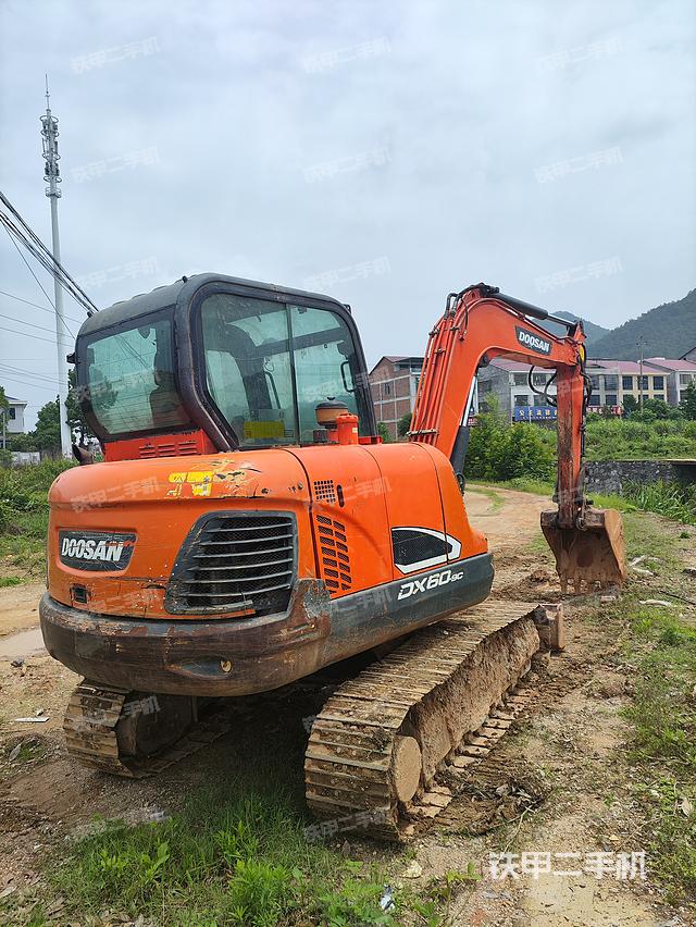 整机右后45°（整机外观）