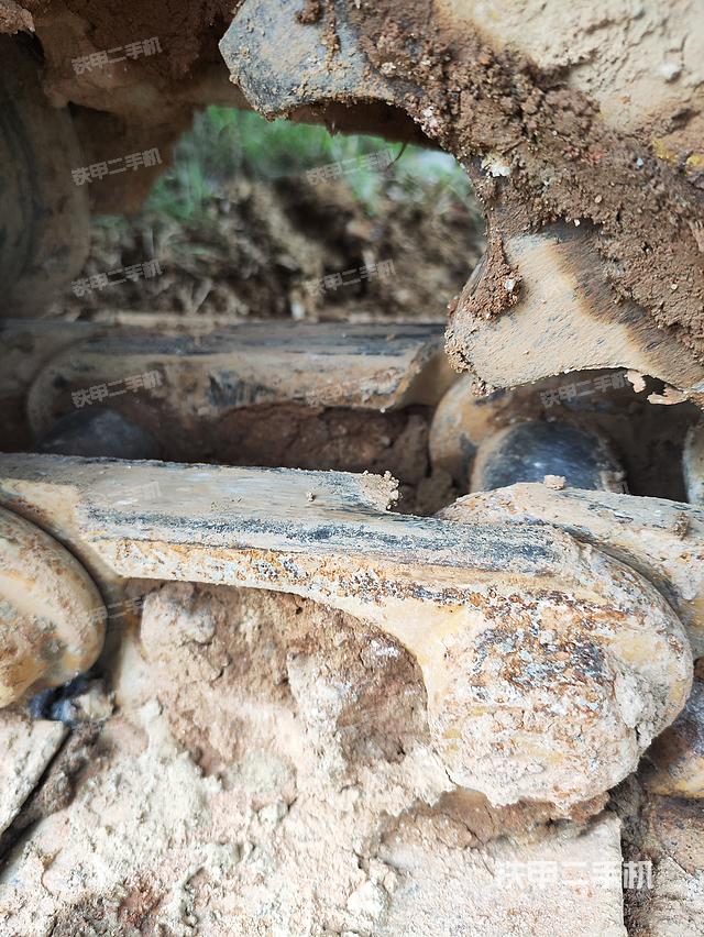 单侧履带整体（整机外观）