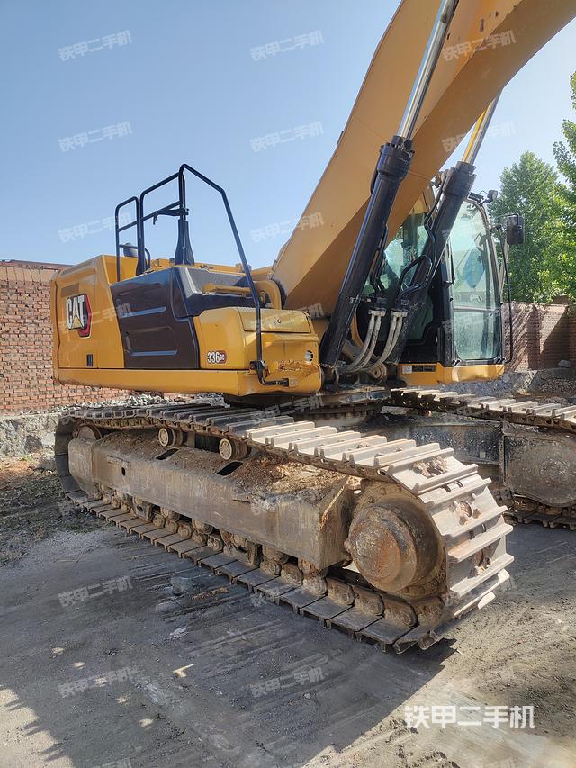 单侧履带整体（整机外观）