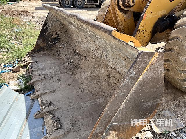 工作装置整体（整机外观及大件）