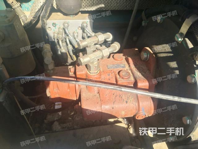 液压泵室（大件舱室）