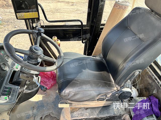 驾驶室工作台（整机外观及大件）