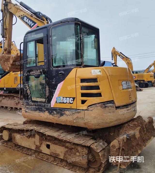 三一重工SY60C挖掘机