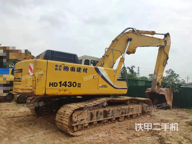 整机右后45°（整机外观）