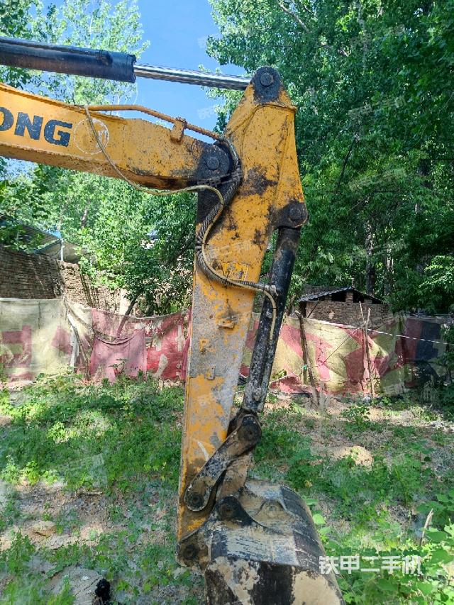 小臂整体右前（工作和回转装置）