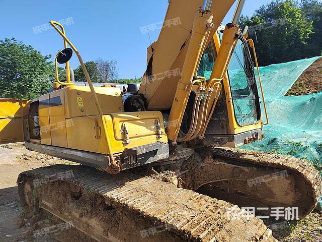 单侧履带整体（整机外观）