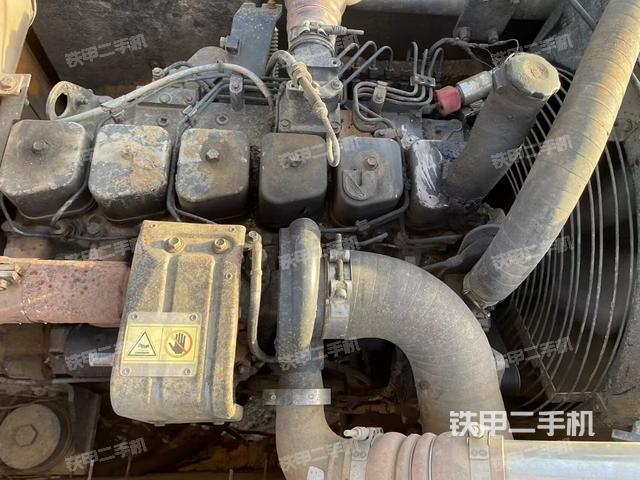 发动机整体俯视（整机外观）