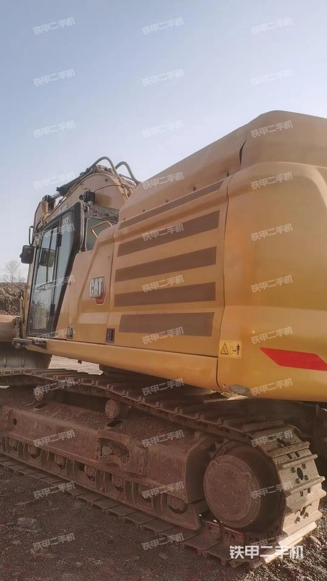 驾驶室顶部（整机外观）