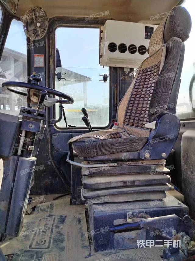 驾驶室工作台（整机外观及大件）