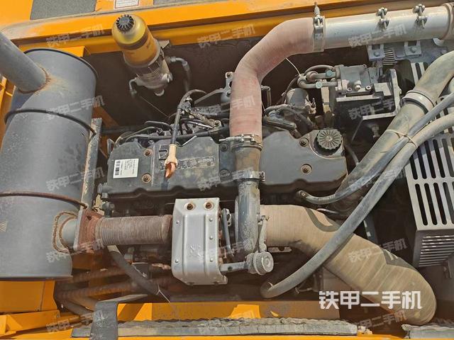 发动机整体俯视（整机外观）