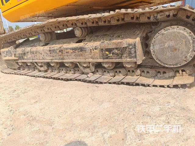 单侧履带整体（整机外观）