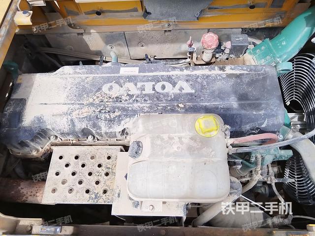 发动机整体俯视（整机外观）