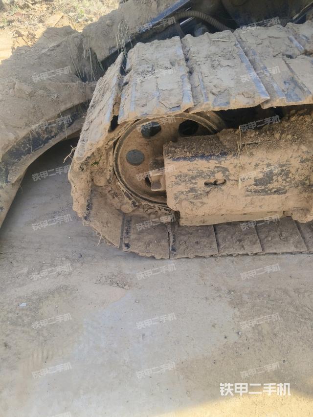 左导向轮（行走机构）