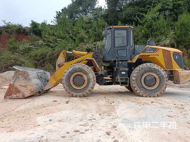 驾驶室操作台（整机外观及大件）