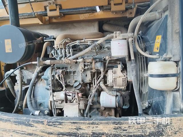 发动机整体俯视（整机外观）