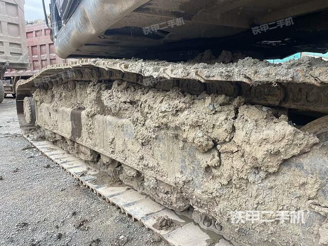 单侧履带整体（整机外观）