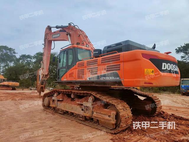 整机右后45°（整机外观）