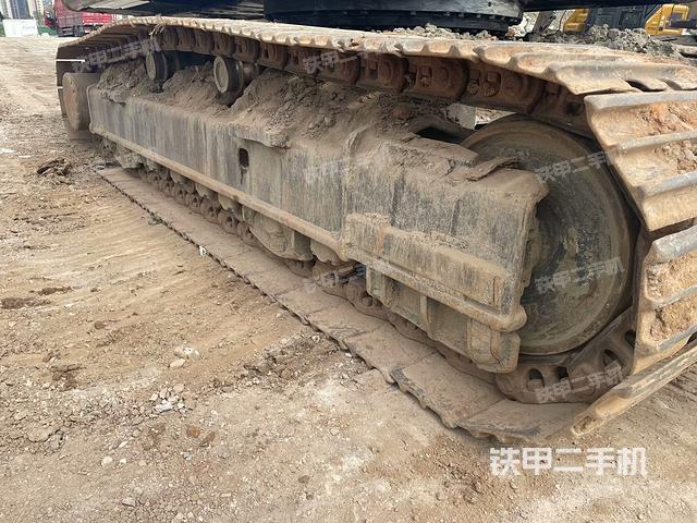 单侧履带整体（整机外观）