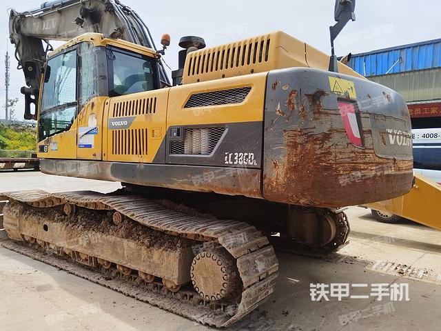 沃尔沃EC380DL挖掘机