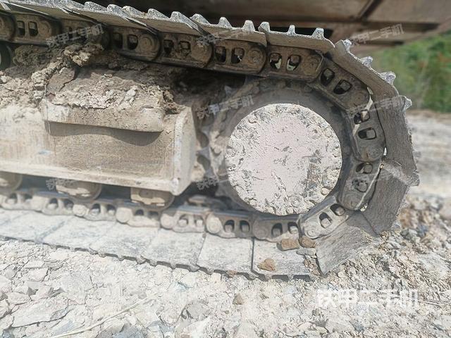 单侧履带整体（整机外观）