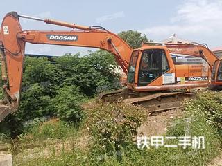 抚顺斗山DH225LC-9挖掘机实拍图片