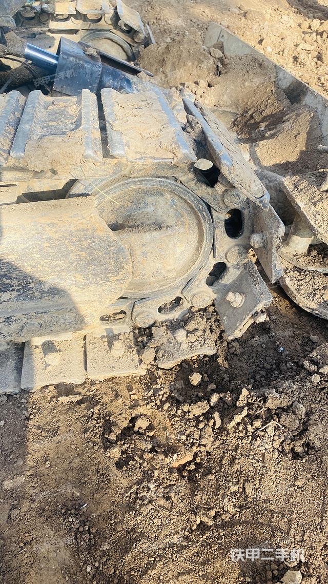 驾驶室整体（整机外观）