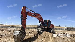 内蒙古-巴彦淖尔市二手斗山DX260LC-9C挖掘机实拍照片