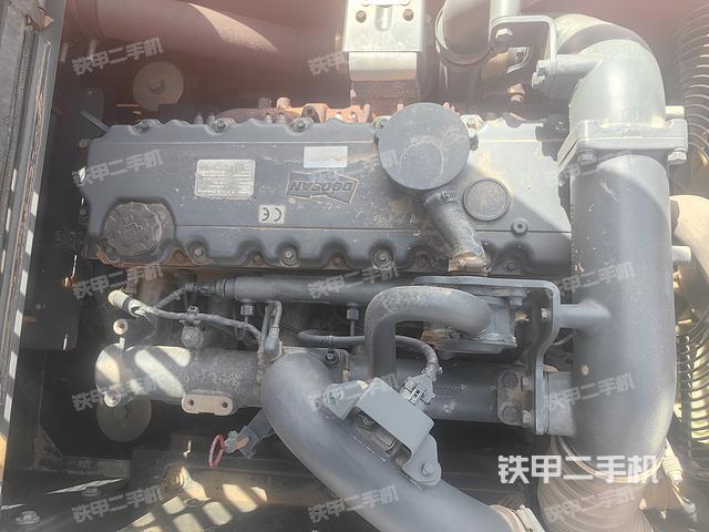 发动机整体俯视（整机外观）