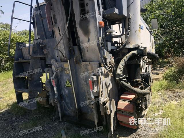 工作裝置2（工作裝置）