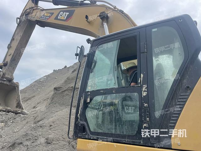 驾驶室整体（整机外观）