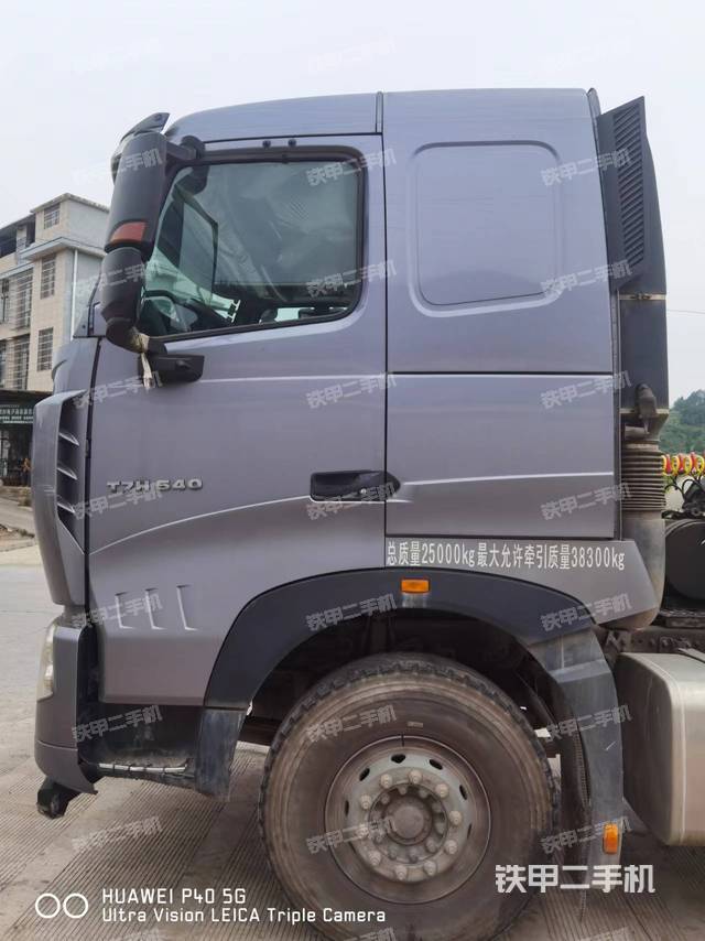 整机左侧（设备外观及核心部件）