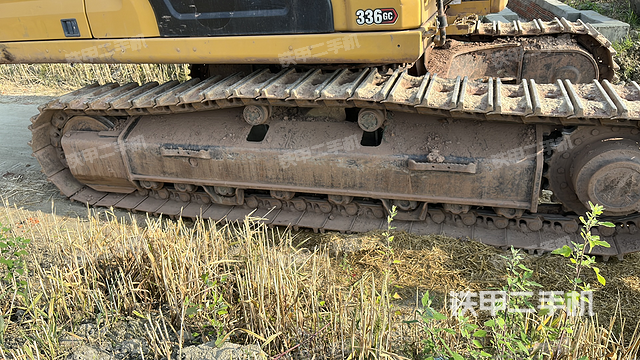 单侧履带整体（整机外观）