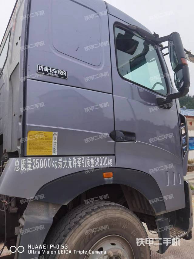 整机右侧（设备外观及核心部件）