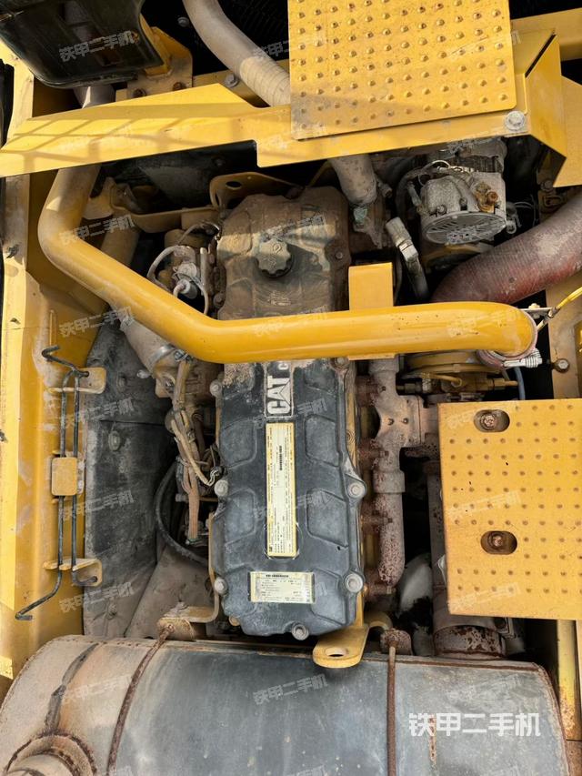 发动机整体俯视（整机外观）