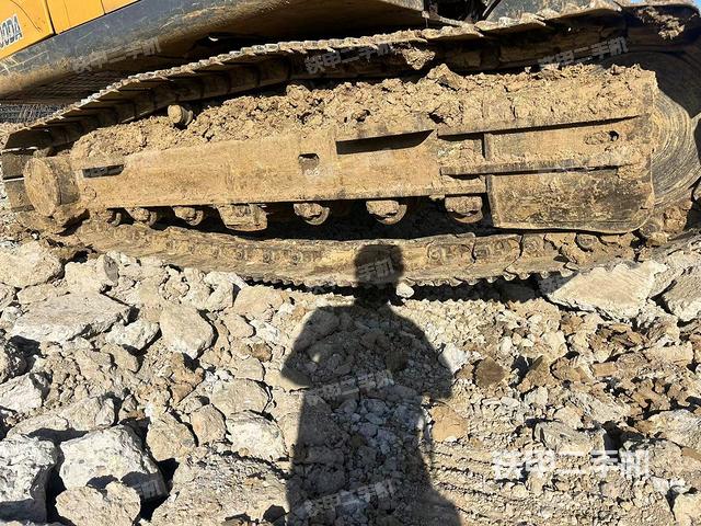 单侧履带整体（整机外观）